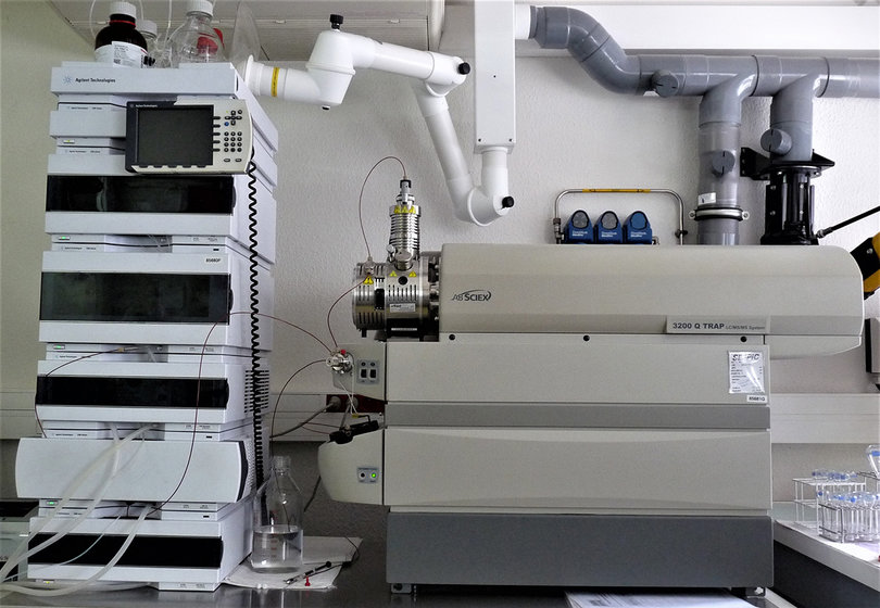 Liquid chromatography coupled with mass spectrometry (LC-MS)