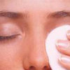 EU07171A - Ultra-light make-up remover lotion